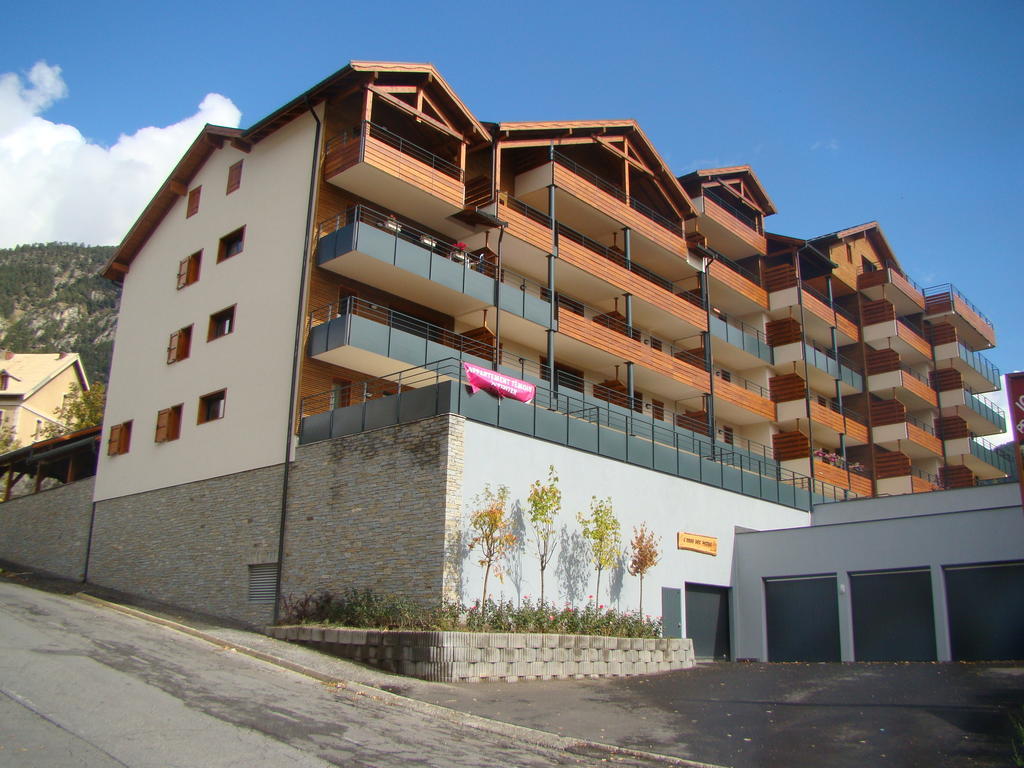 Mar Mar Appartaments Briancon  Phòng bức ảnh